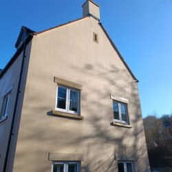 Clean looking render in stroud after a SoftWash Treatment in Stroud